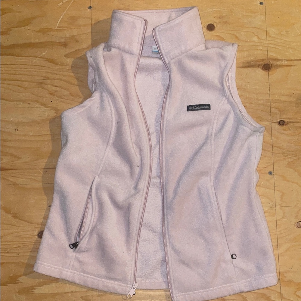 Columbia Light Pink Sleeveless Fleece Vest